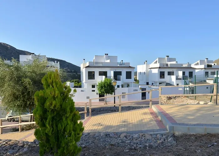 Villa Mountain With Pool By Nras
